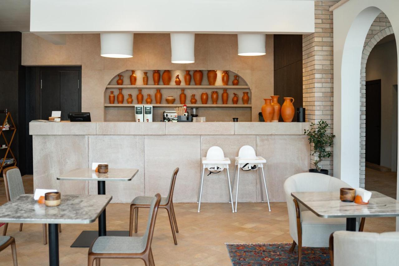 Pana Boutique Hotel Shymkent Bagian luar foto