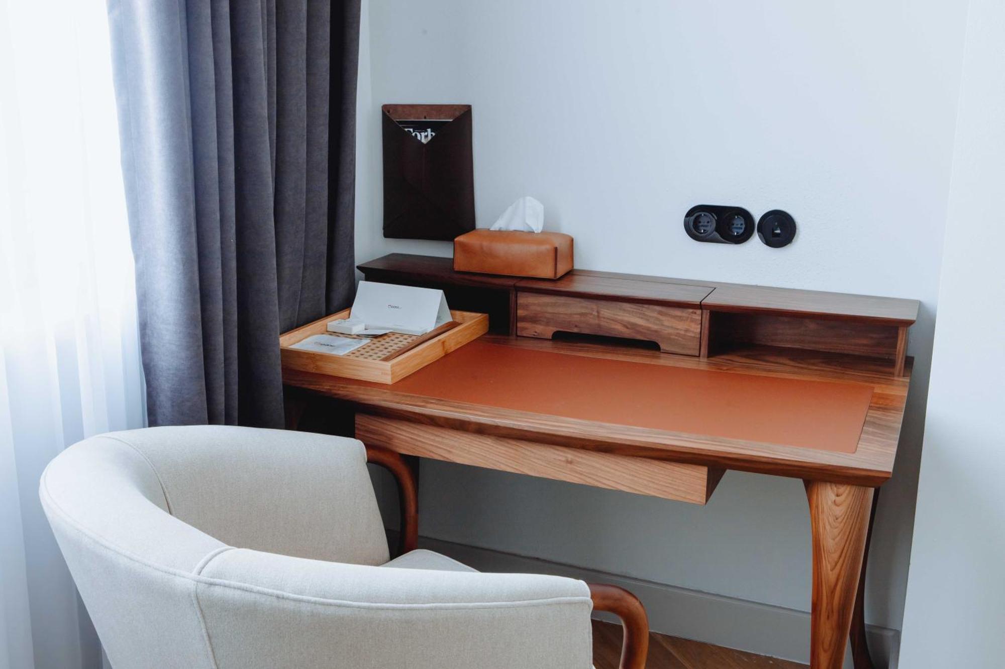 Pana Boutique Hotel Shymkent Bagian luar foto