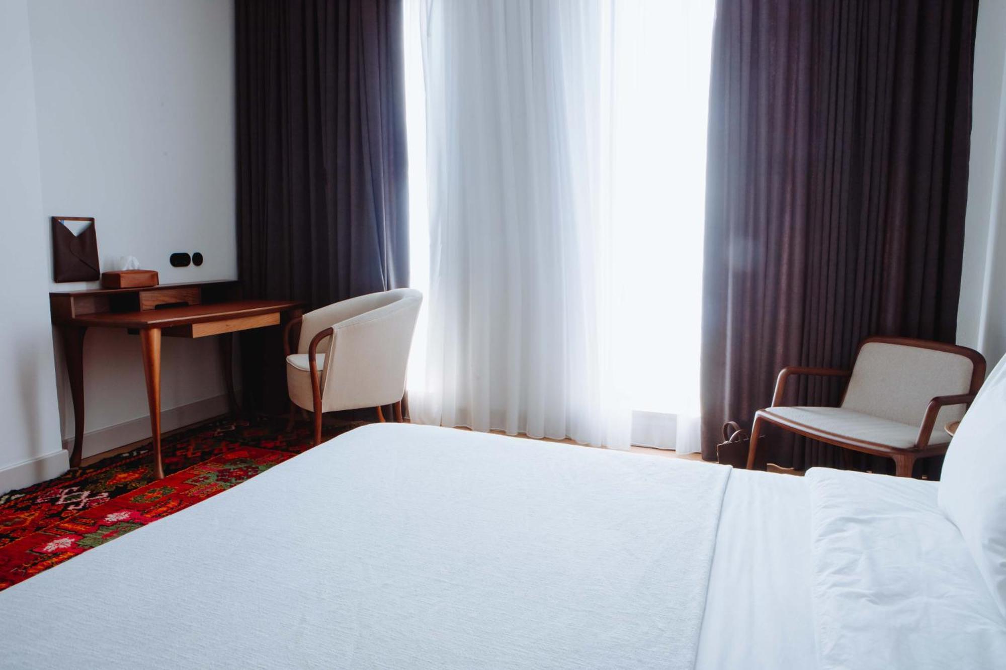 Pana Boutique Hotel Shymkent Bagian luar foto