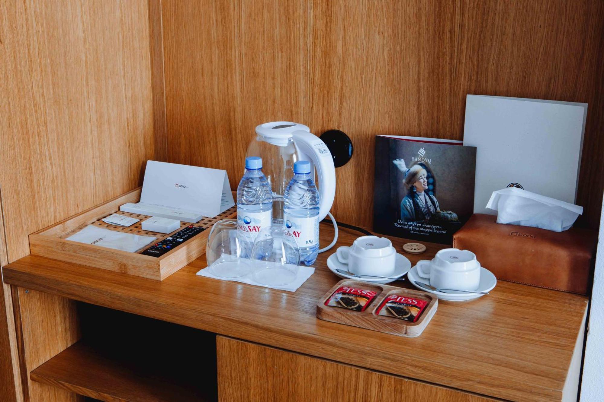 Pana Boutique Hotel Shymkent Bagian luar foto